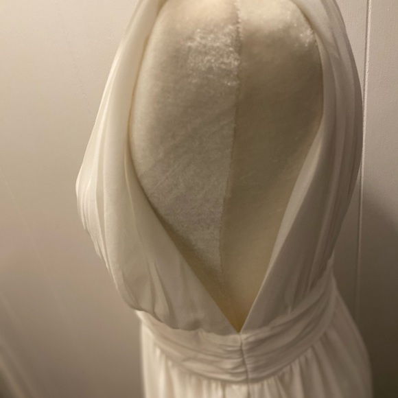 Beautiful Grecian Goddess Dress - Picture 10 of 12